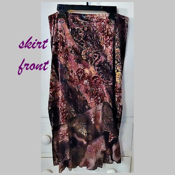 Ladies Purple Floral Gypsy Ruffle Skirt - Picture 3 of 13